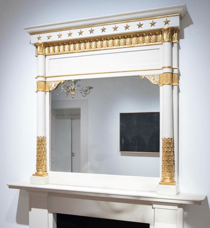 Paolo Sani - A neoclassical gilt and lacca mantel mirror | MasterArt